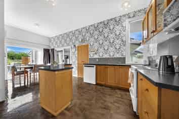153 Waiuku Road, Pukekohe
