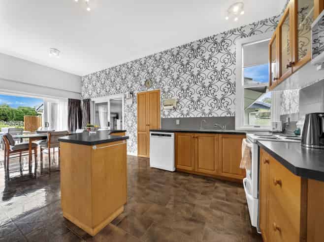 153 Waiuku Road, Pukekohe