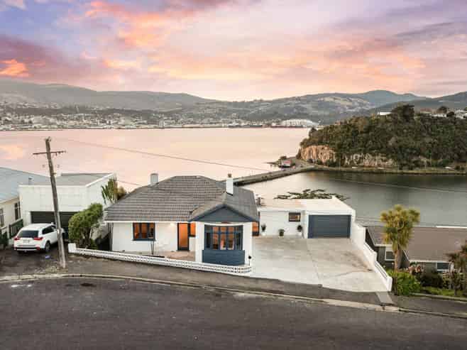 93 Moana Crescent, Musselburgh