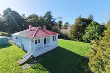 614d Paparoa Station Road, Paparoa