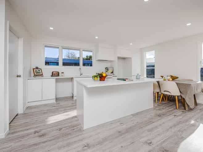 9 Macky Avenue, Mangere East