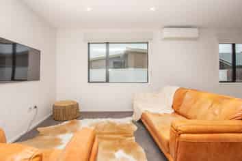 7 Parfitt Place, GREYMOUTH
