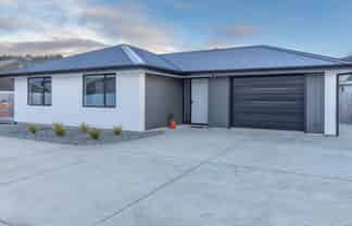 7 Parfitt Place, GREYMOUTH