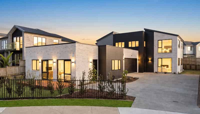 8 Dulcie Way, Millwater