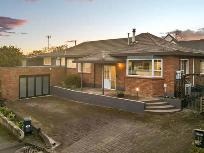 10 Sheriff Place, Riverlea