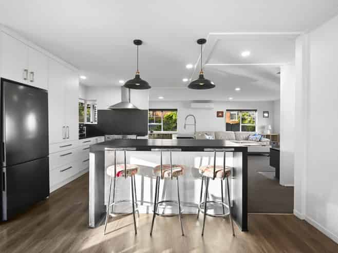 10 Sheriff Place, Riverlea