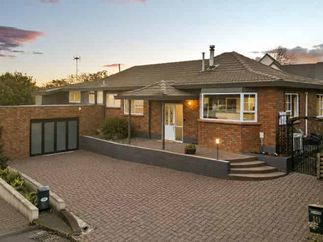 10 Sheriff Place, Riverlea