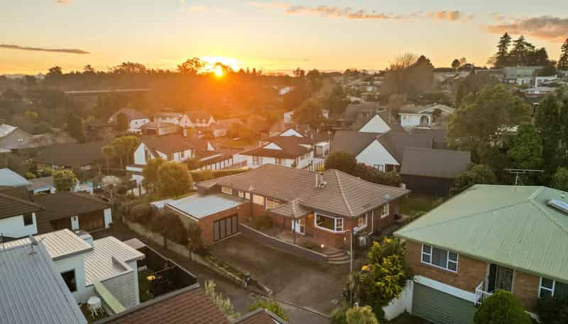 10 Sheriff Place, Riverlea