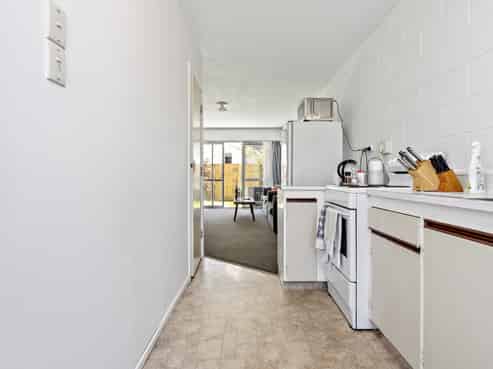 2/45 York Street, Hamilton East