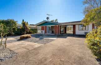 10 Kowhai Street, Hamilton Lake