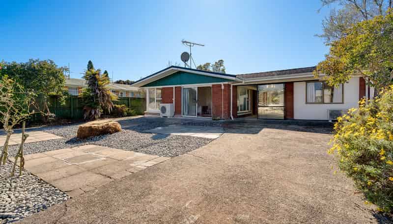10 Kowhai Street, Hamilton Lake