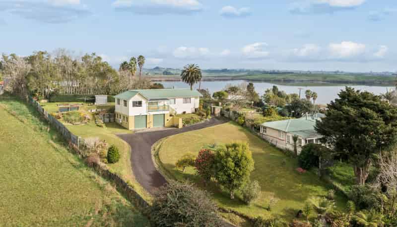 65 Weavers Crossing Road, Huntly