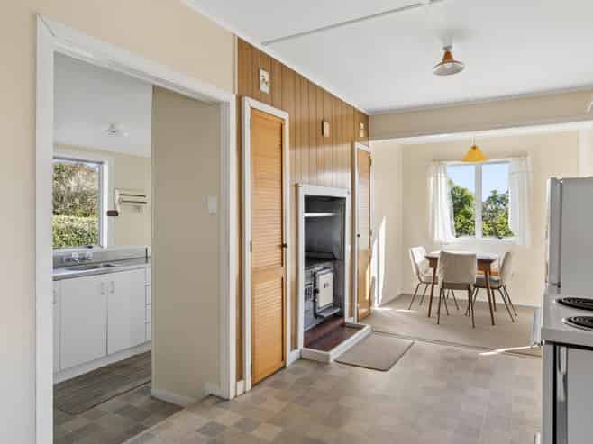65 Weavers Crossing Road, Huntly