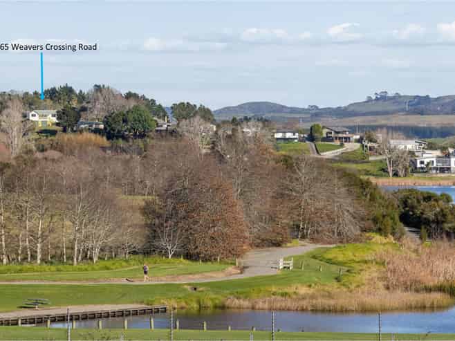 65 Weavers Crossing Road, Huntly