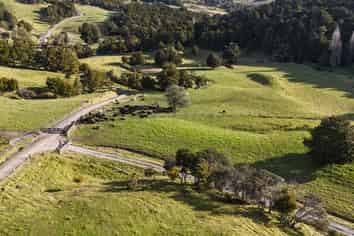 1387 State Highway 1, Okaihau