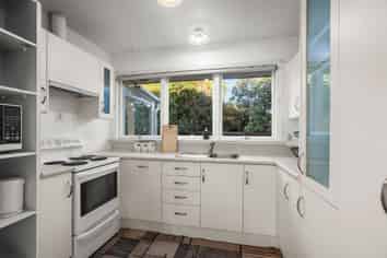 12 Springmead Place, Hornby