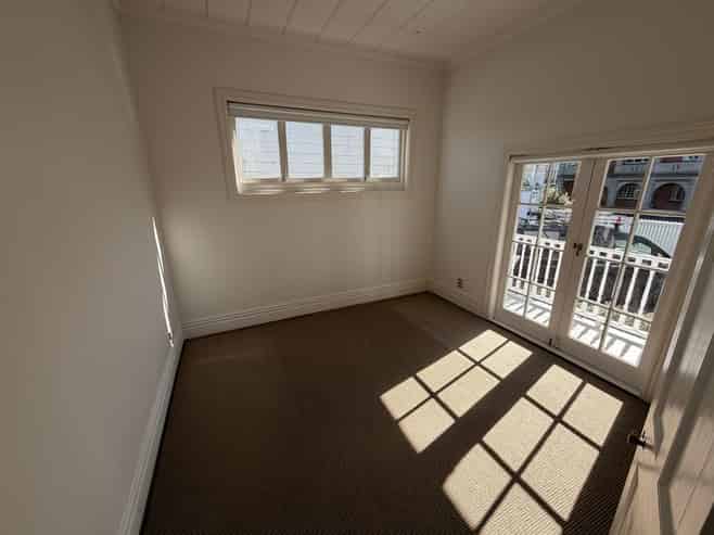 Profile Plus | Jervois Rd with Carparking