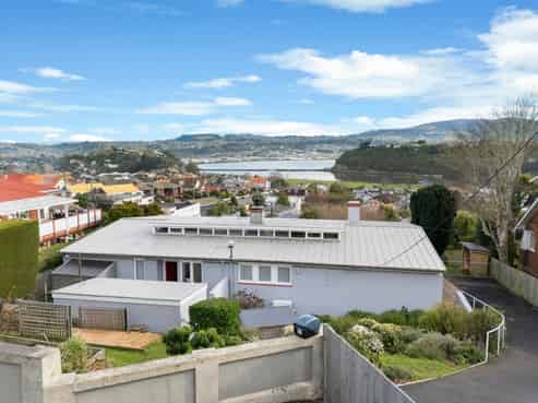 17 Jeffery Street, Andersons Bay