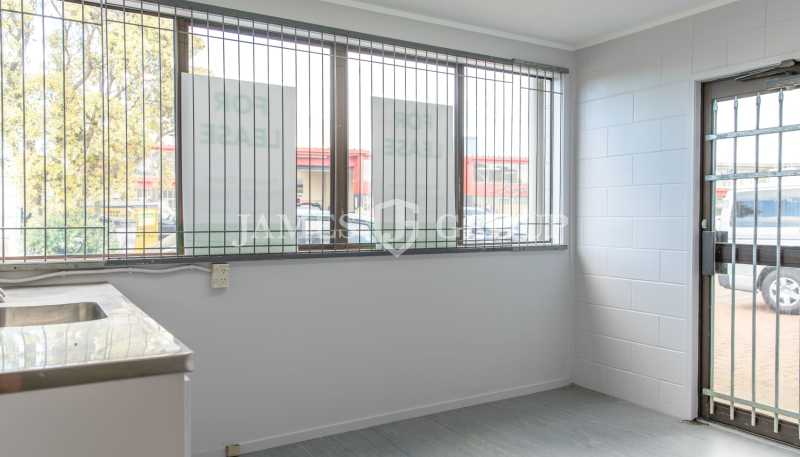 3B/64 Henderson Valley Road, Henderson