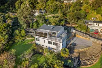 35 Adams Road, Thornton Bay