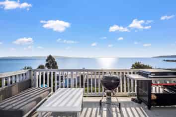 35 Adams Road, Thornton Bay