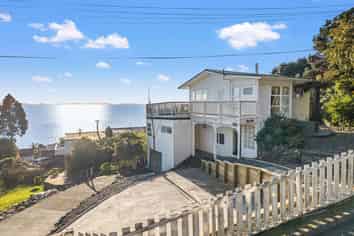 35 Adams Road, Thornton Bay