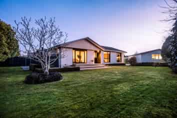 54B Dunbarton Street, Redwood