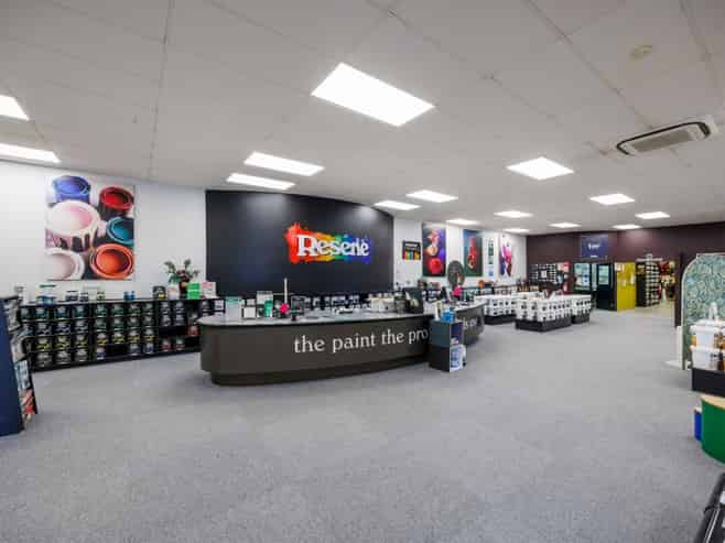 High-Profile Blue-Chip Retail Investment