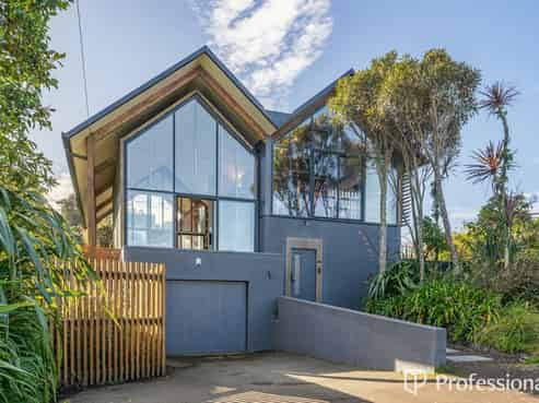 49 Wairere Road, Belmont