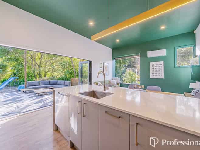 49 Wairere Road, Belmont