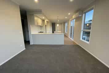 24 Koreke Close, Porirua