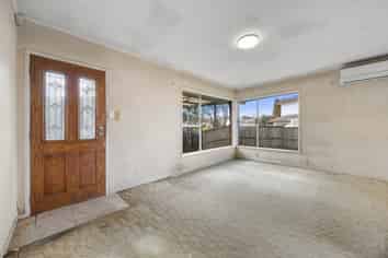 2/6 Roseburn Place, Pakuranga