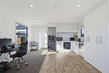 10 Randolph Street, Woolston