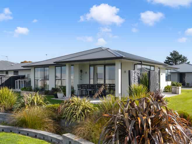 51 Driving Range Road, Masterton