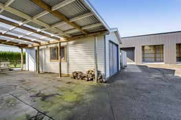 342 Lincoln Road, Inglewood