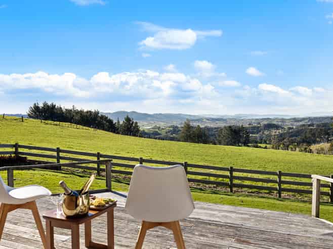 171 Mcgregor Road, Clevedon