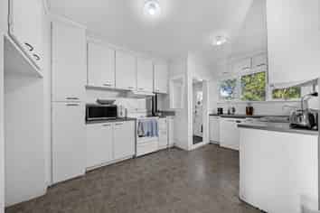 2 Belgium Road, Pukekohe