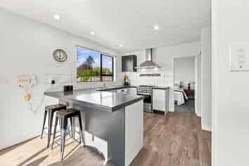 56 Grimseys Road, Redwood