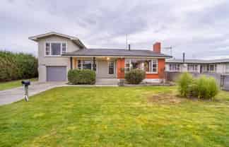 71 Albert Street, Winton