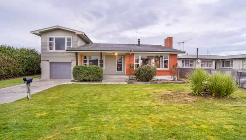 71 Albert Street, Winton