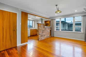 71 Albert Street, Winton