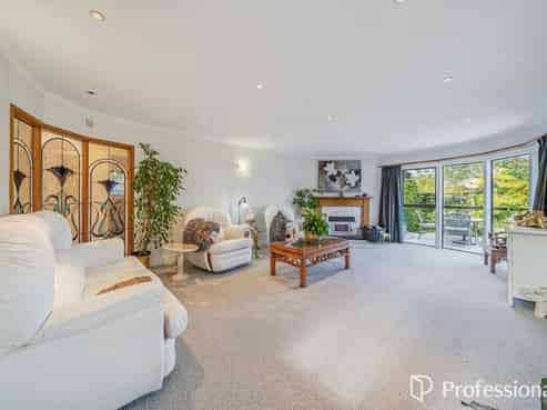 48 Copeland Street, Central Hutt