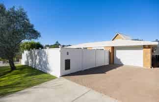 5 Shadon Place, Stanmore Bay