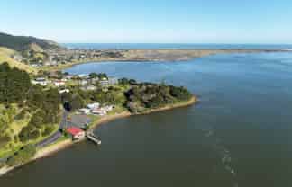 10 Tuakau Bridge-Port Waikato Road, Port Waikato