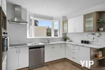 20 Bannister Avenue, Johnsonville