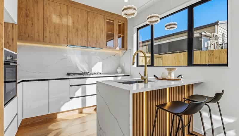 Lot 4/23 Peverill Crescent, Papatoetoe