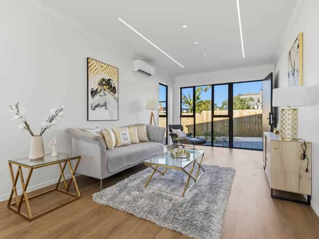 Lot 5/23 Peverill Crescent, Papatoetoe