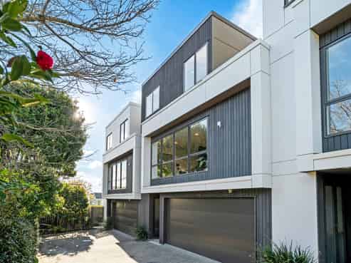 9D Allendale Road, Mount Albert