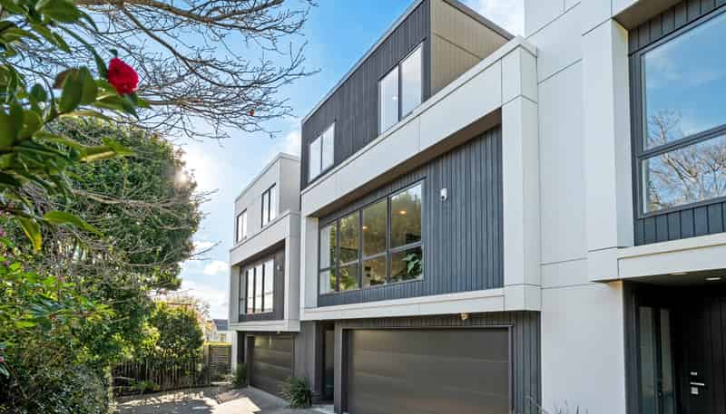 9D Allendale Road, Mount Albert
