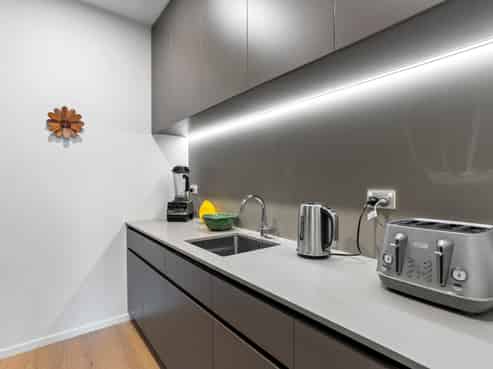 9D Allendale Road, Mount Albert